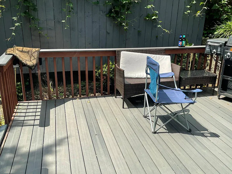 106 Lincoln Ave — Photo 12