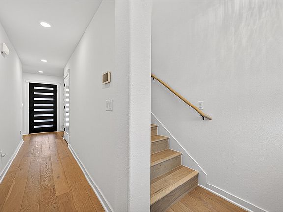 2nd image of 45 S Happy Hollow Rd