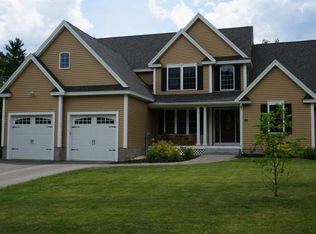 26 Indian Rock Rd, Nashua, NH 03063