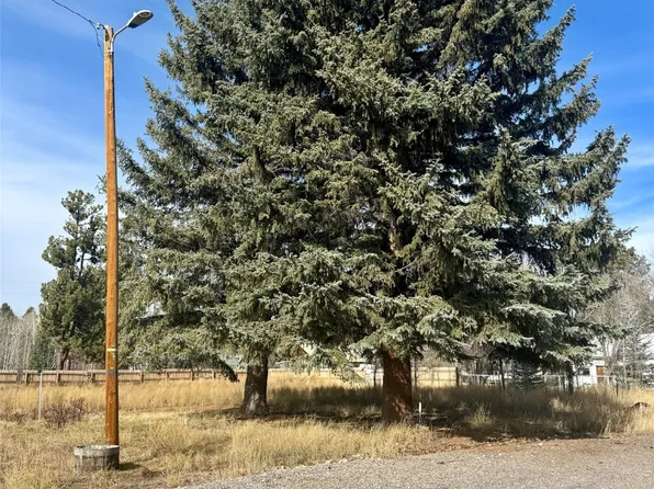 Pine Ave, Chama, NM 87520
