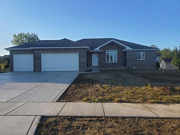 2nd image of 13335 W 84th Pl