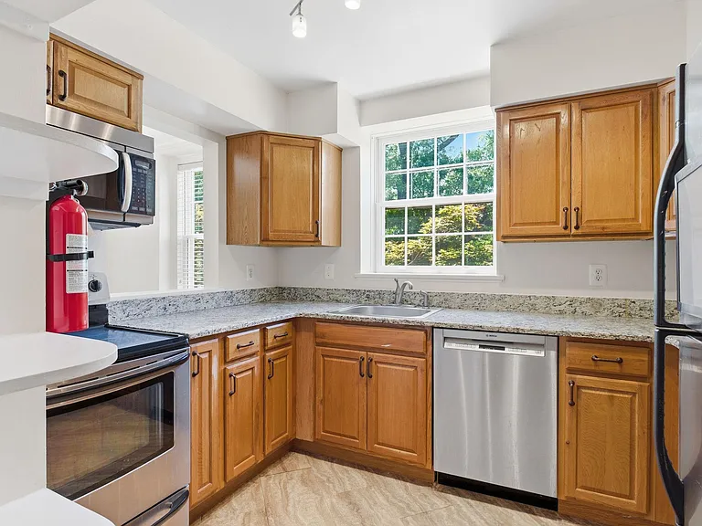 3541 39th St NW #C507 — Photo 11