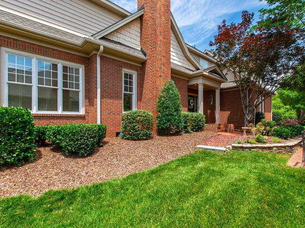 1831 Middlebrook Dr, Raleigh, NC 27615