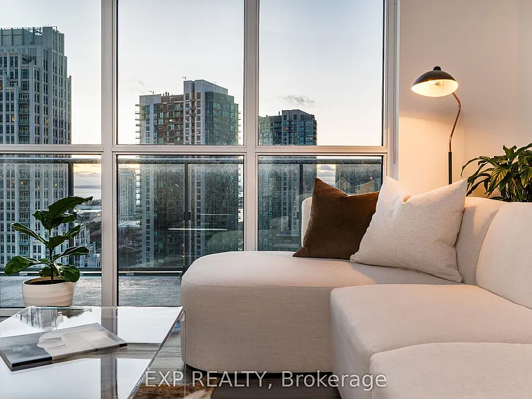 38 Iannuzzi St #Penthouse 03 — Photo 8