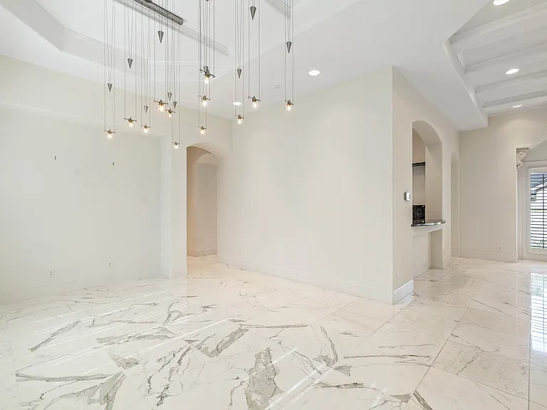 9701 Lake Isleworth Ct — Photo 19