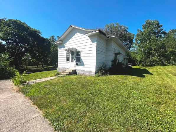 328 W Gracia Ave, Marceline, MO 64658