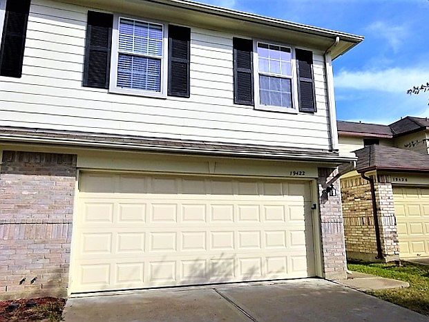 1st image of 19422 Dry Canyon Ct