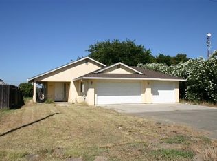 17251 Oak St, Robbins, CA 95676