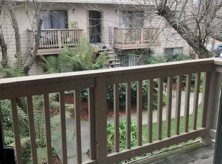 2158 Meadowbrook Ct APT 7, Santa Rosa, CA 95403