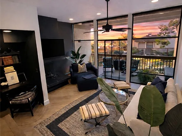 6112 Marina Pacifica Dr N, Long Beach, CA 90803