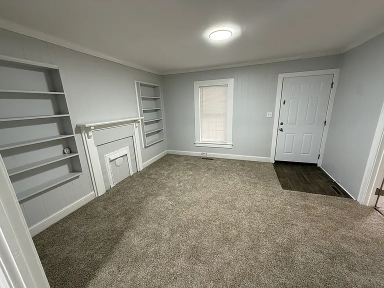 310 Pineview St — Photo 2