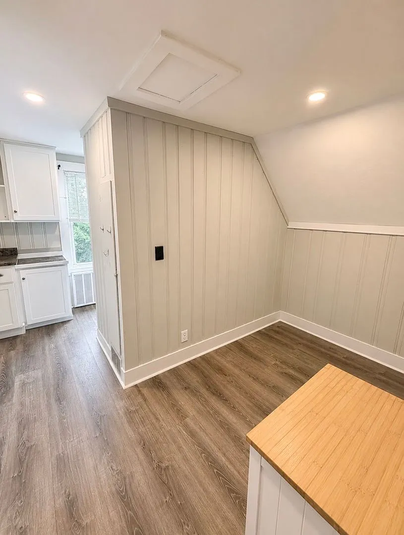 41 Rollins Rd — Photo 3