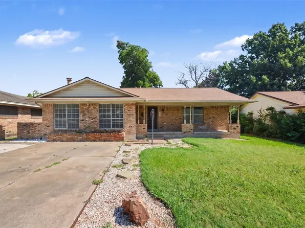 1303 Charleston Dr, Garland, TX 75041