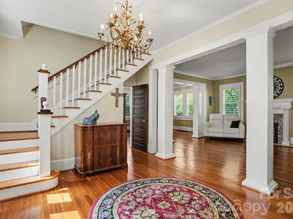 415 W 5th Ave, Gastonia, NC 28052