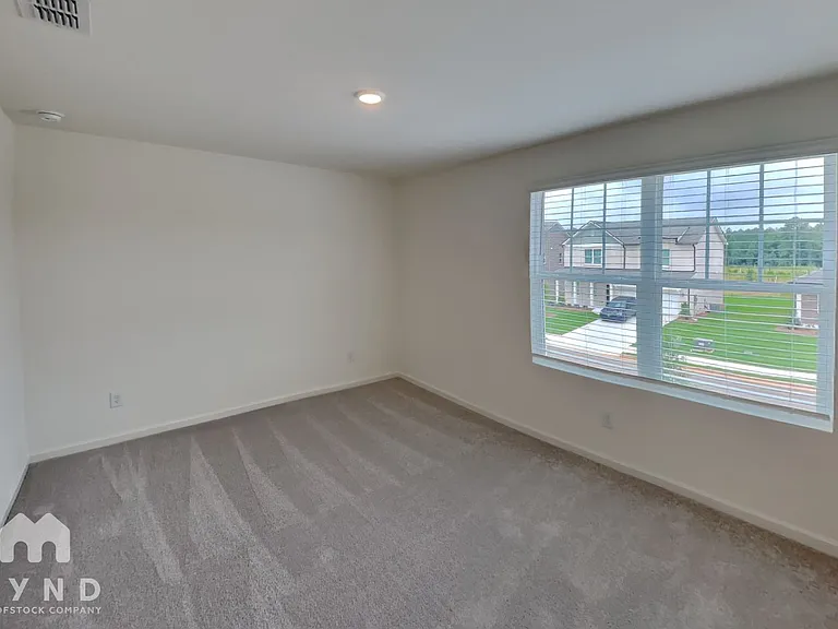 121 Maison Dr — Photo 6