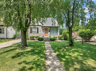 3156 Edgewood St, Dearborn, MI