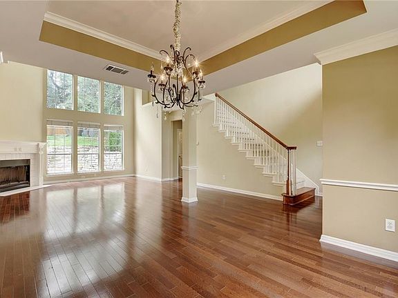 5th image of 8314 Pommel Dr