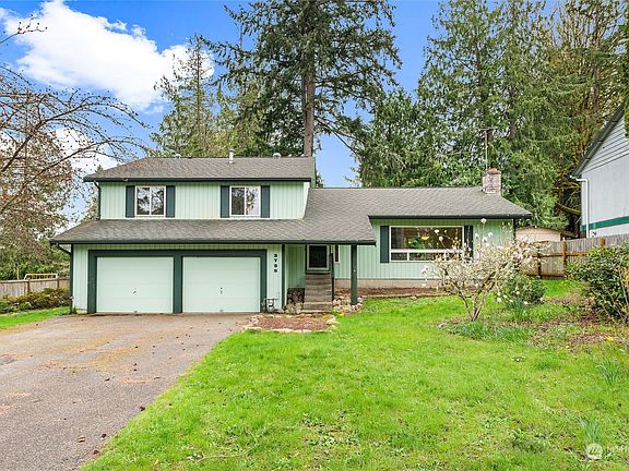 2nd image of 3785 NE Hyak Way