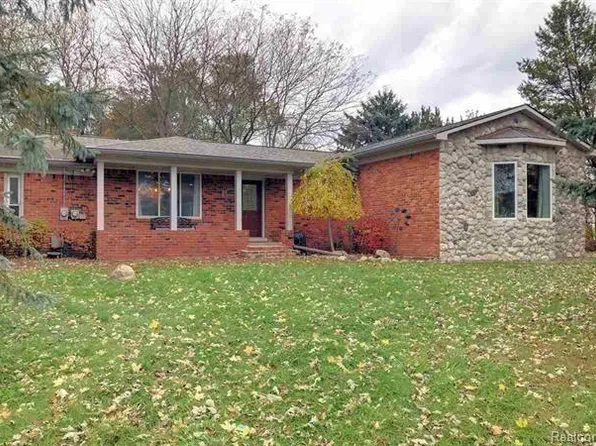 65589 Mound Rd, Washington, MI 48095