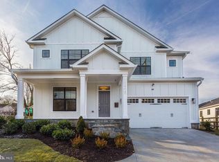10404 Summit Ave, Kensington, MD 20895
