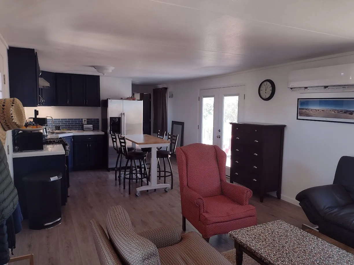 2 bed, 840 sqft, $1,550 — Photo 3