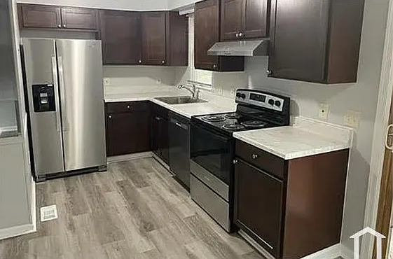 56 Craftsman Ct — Photo 4