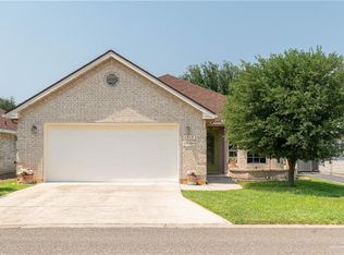 1717 Sun St, Mission, TX 78572