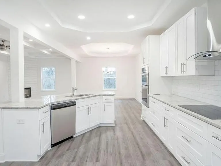722 Rose Palm Ln — Photo 20