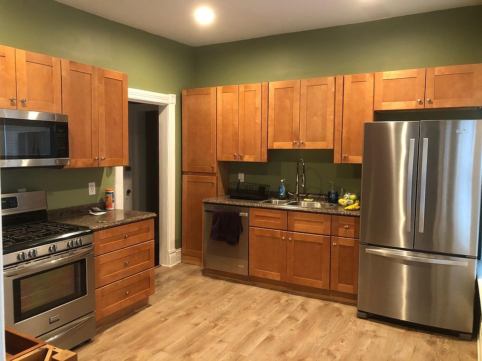 1st image of 291 Ashland Ave #1