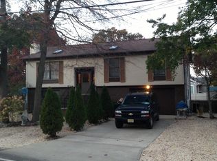 121 E Atlantic Ave, Ocean Gate, NJ 08740