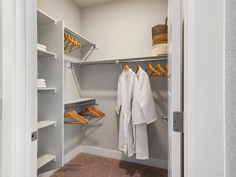 Amberlin Queen Creek 55+ Active Adult — Photo 17
