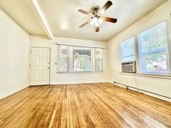 3rd image of 644 W 4th St #325