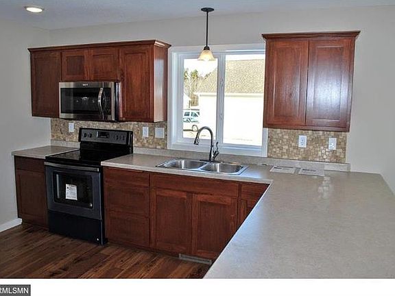 4th image of 14492 Grand Oaks Dr