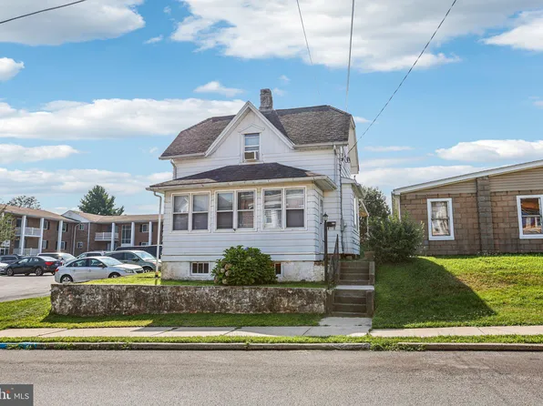 454 Church St, Royersford, PA 19468