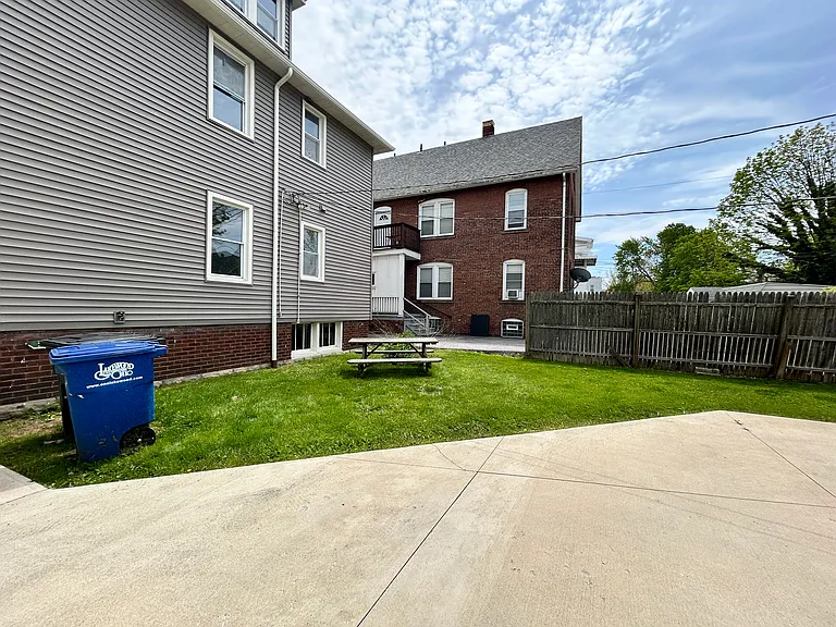 1566 Ridgewood Ave #2 — Photo 14
