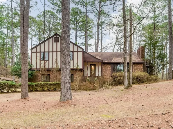 615 5th St NW, Reform, AL 35481