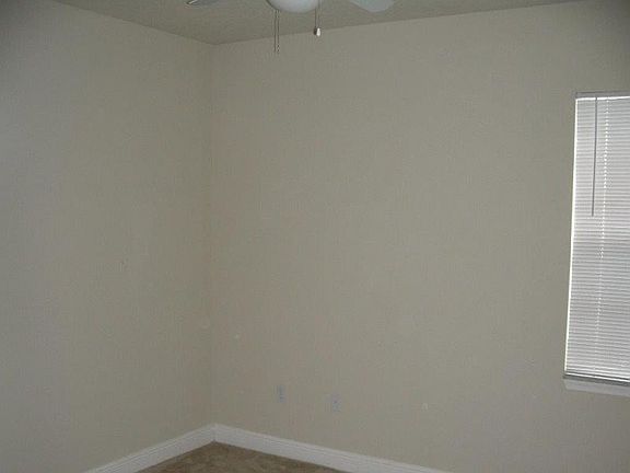 5th image of 330 Southern Pecan Cir Unit 105