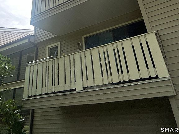 5th image of 126 Laura Boulevard #126