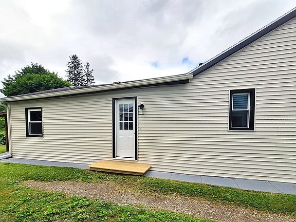5th image of 59 Ossian St N