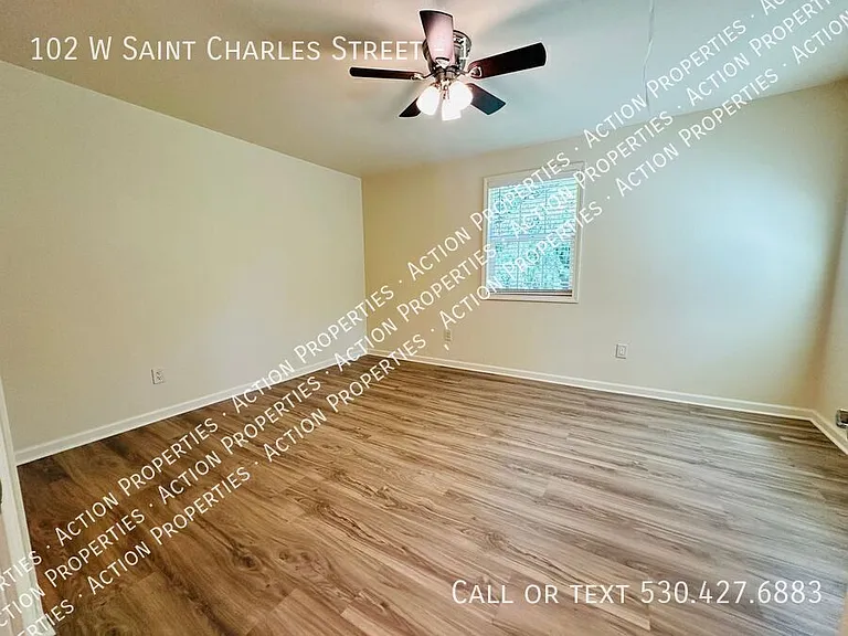 102 Saint Charles St W #1 — Photo 8