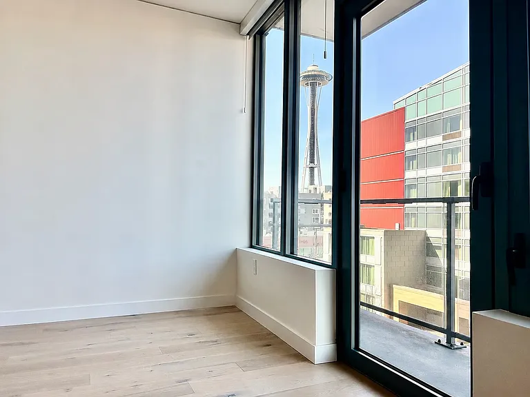 2510 6th Ave #501 — Photo 11