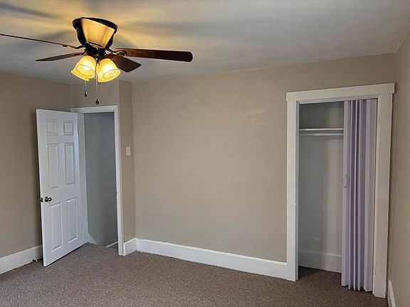 2nd bedroom 11.5x13 with 1 ac