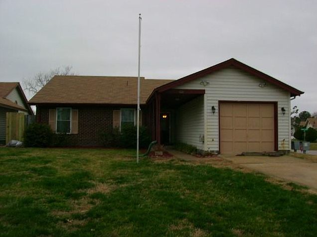 1st image of 1016 Grassland Ct