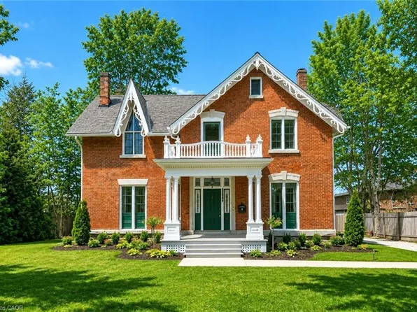 262 Main St W, Grimsby, ON L3M 1S4