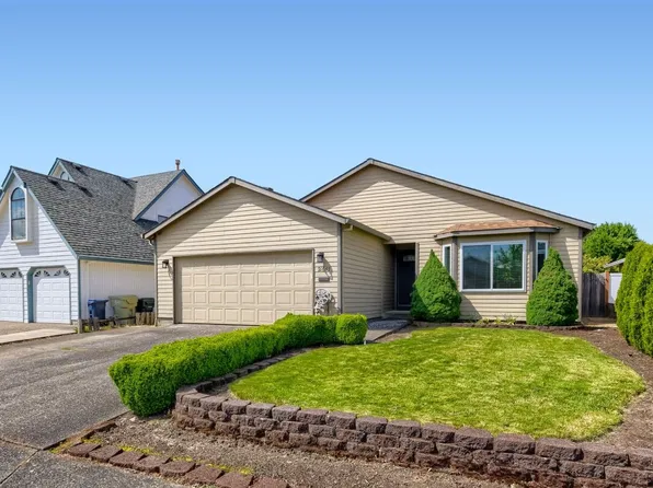 21645 SW Lois St, Beaverton, OR 97003