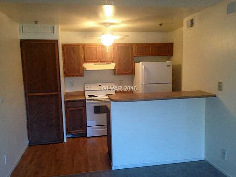 1st image of 1381 E University Ave APT 111