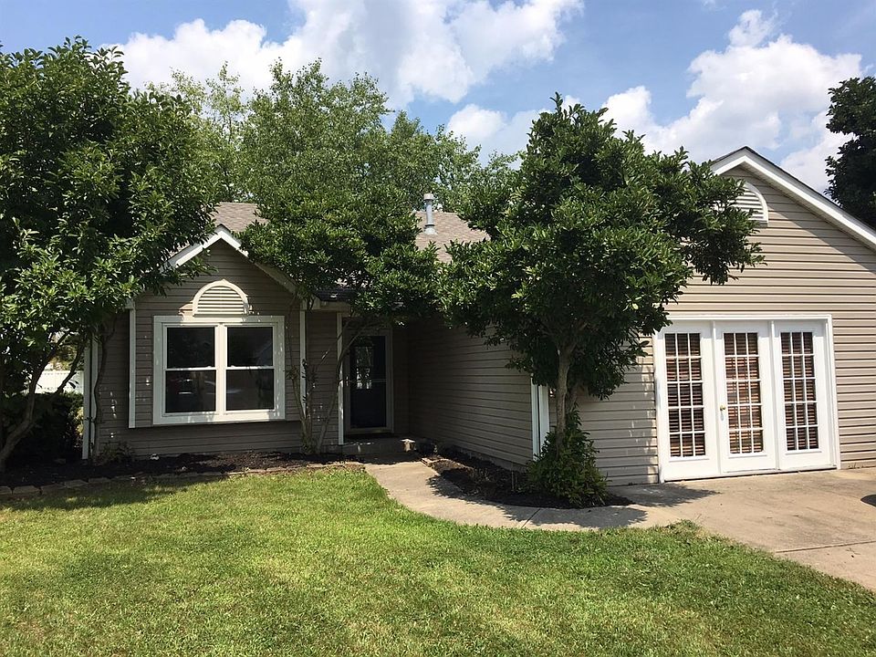 1st image of 996 Hathaway Dr