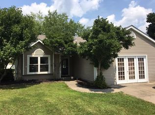 996 Hathaway Dr, Trenton, OH 45067