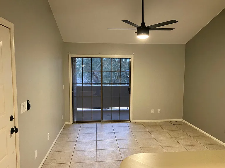 2114-533 W Guadalupe Rd #2114 — Photo 4