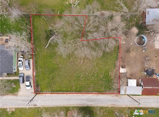 Poppy Ave, Luling, TX 78648